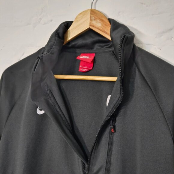 Nike Air Full-Zip Jacket, Medium, Black, Recycled Polyester Hood, Sportswear - Picture 2 of 5